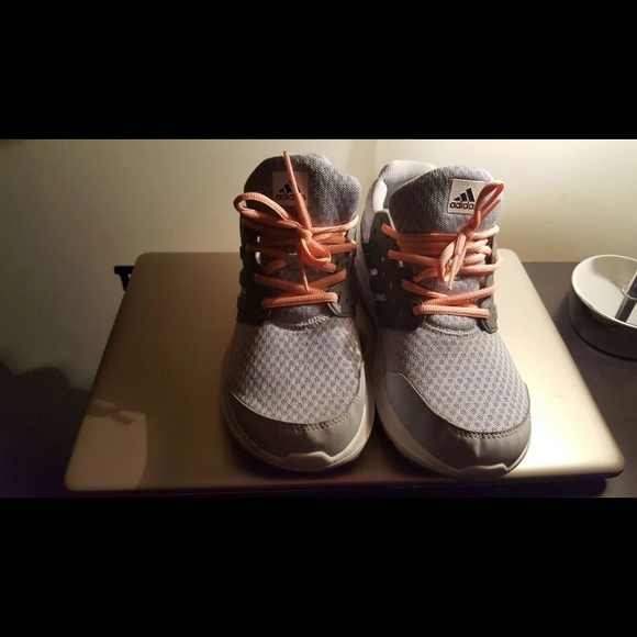 Adidas - Picture 3 of 3